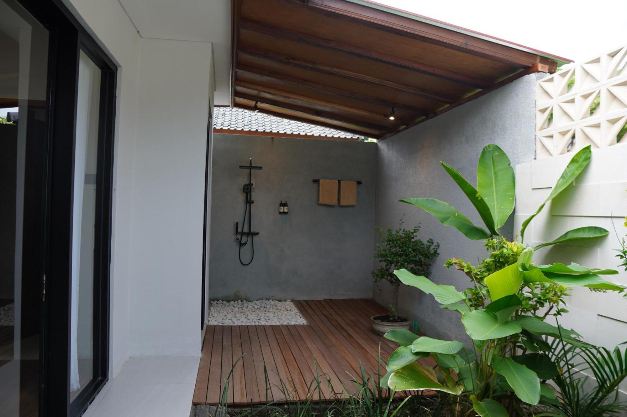 Lovina Haven Boutique Resort ภายนอก รูปภาพ